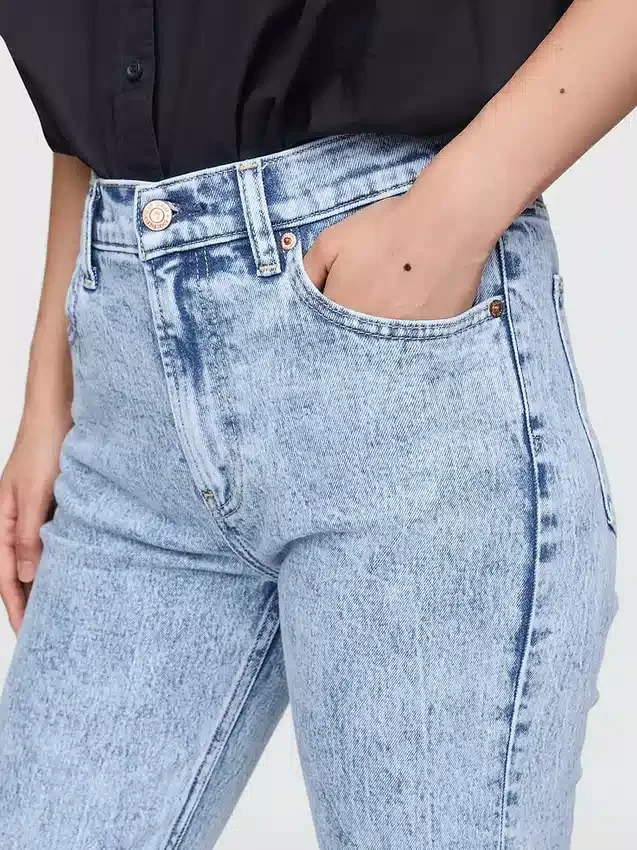 Yüksek Bel '90'lar Stilinde Dar Düz Kesim Jean'ler