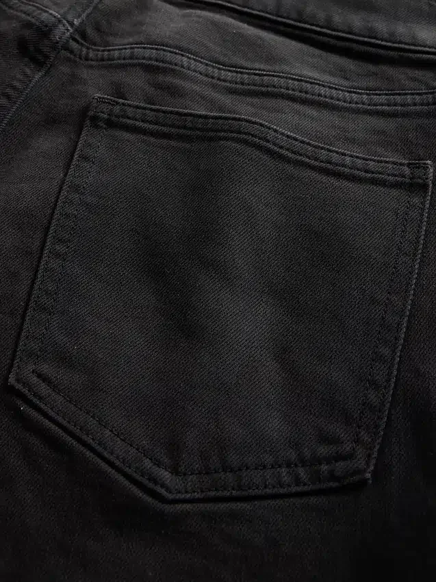 Yüksek Bel '90'lar Stilinde Dar Düz Kesim Jean'ler