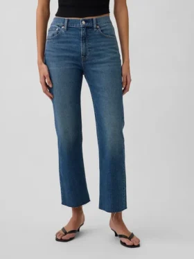Yüksek Bel ’90’lar Stilinde Dar Düz Kesim Kısa Jean