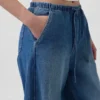Yüksek Bel Easy Barrel Jean'ler
