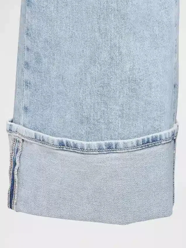 Yüksek Bel, Geniş Paça, Paça Ucu Katlı Jean'ler