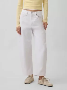 Yüksek Bel Kısaltılmış Geniş Paça Jean’ler